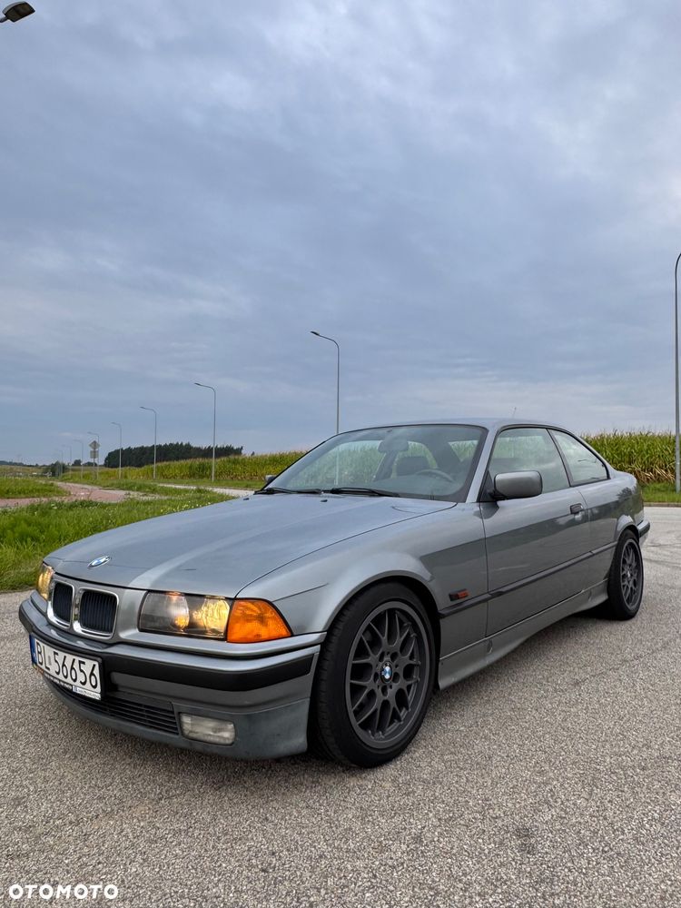 BMW Seria 3 - 1