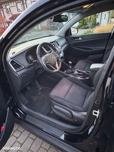 Hyundai Tucson 1.6 GDI BlueDrive Comfort 2WD - 12