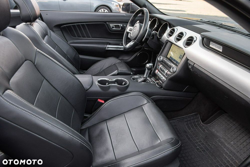 Ford Mustang Cabrio 2.3 Eco Boost - 8