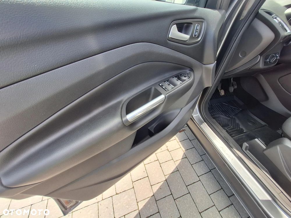 Ford Kuga 1.5 EcoBoost FWD Titanium ASS MMT6 - 15
