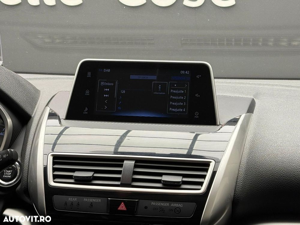 Mitsubishi Eclipse-Cross - 10