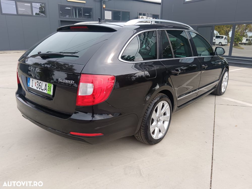 Skoda Superb 2.0 TDI Elegance - 4