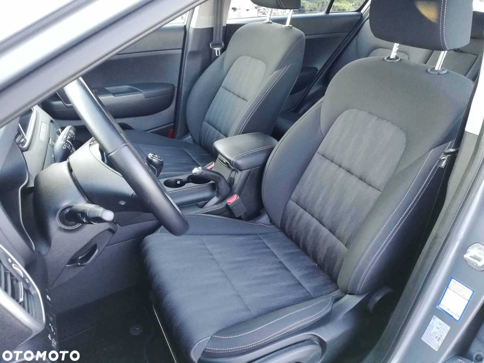 Kia Sportage 1.6 CRDI 2WD Eco-Dynamics+ (48V M-H) Spirit - 20