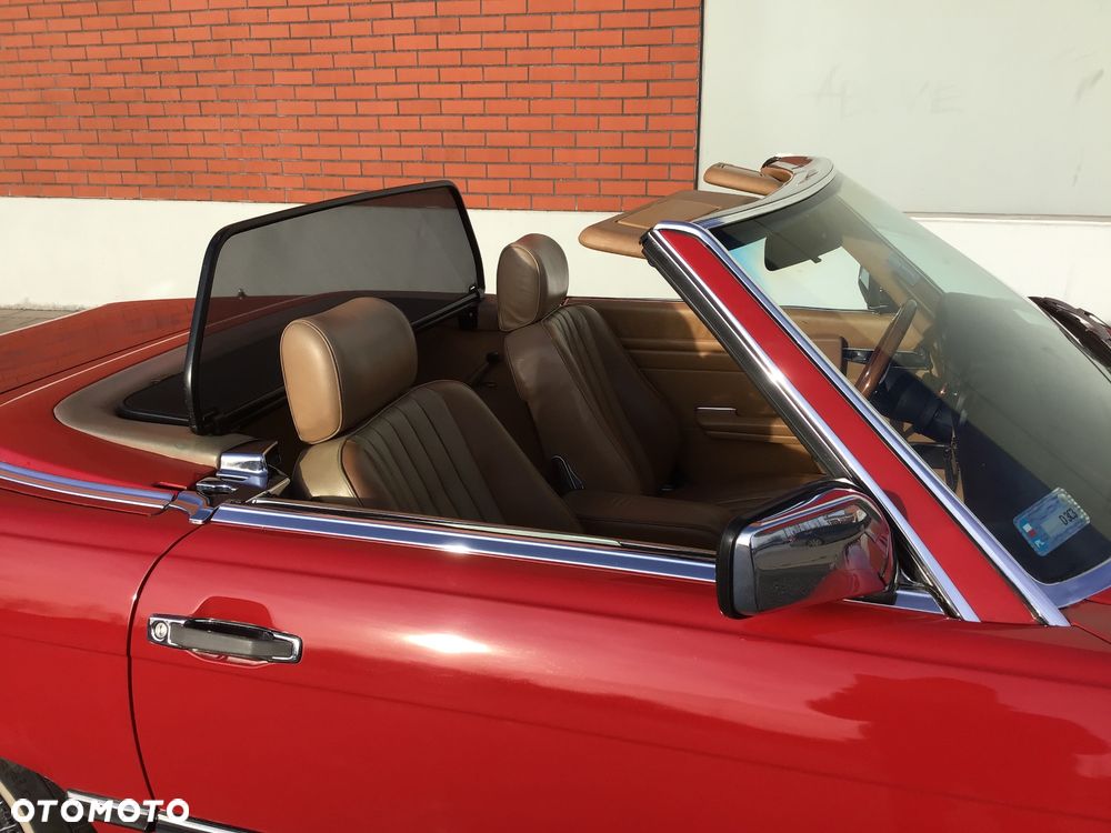 Mercedes-Benz SL - 13