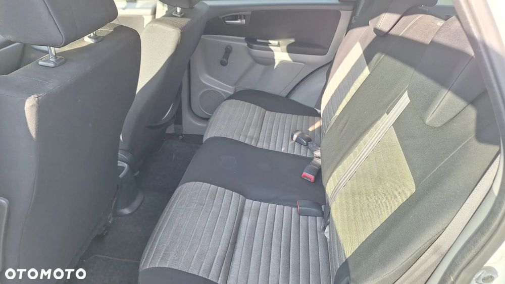 Suzuki SX4 1.6 VVT 4x4 Comfort - 8