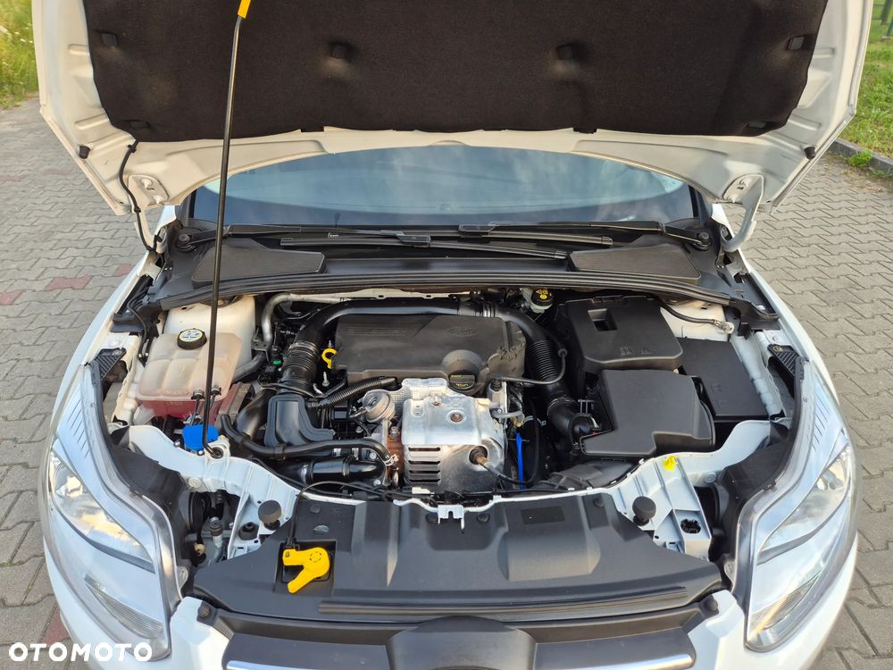 Ford Focus 1.0 EcoBoost Start-Stopp-System Ambiente - 40