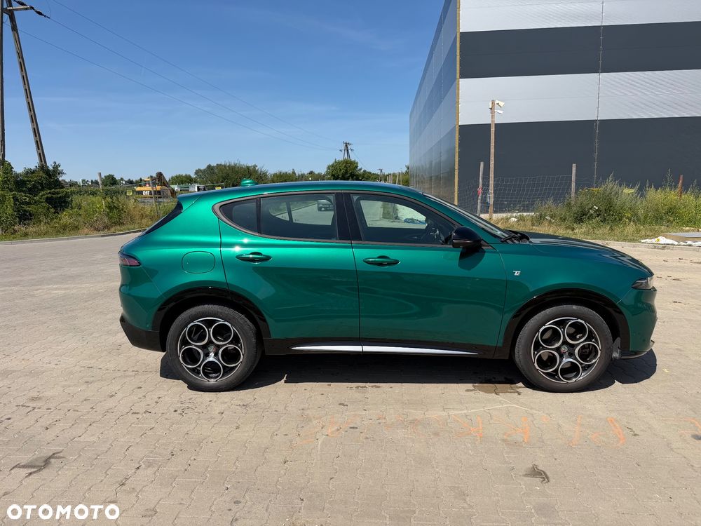 Alfa Romeo Tonale 1.5 T4 GSE mHEV Veloce DCT - 6