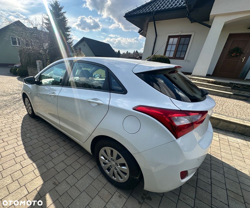 Hyundai i30 1.6 CRDi BlueDrive Comfort - 6