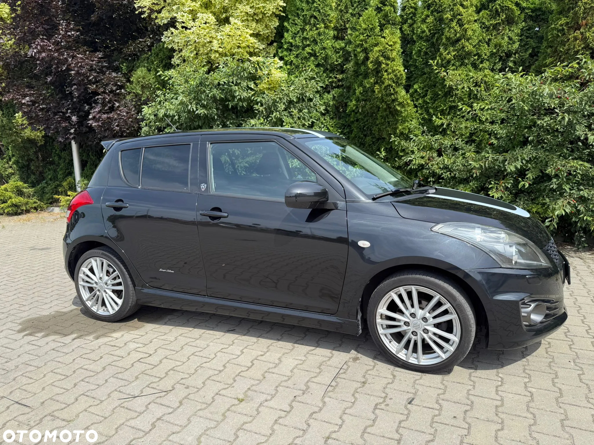 Suzuki Swift 1.6 Sport - 12