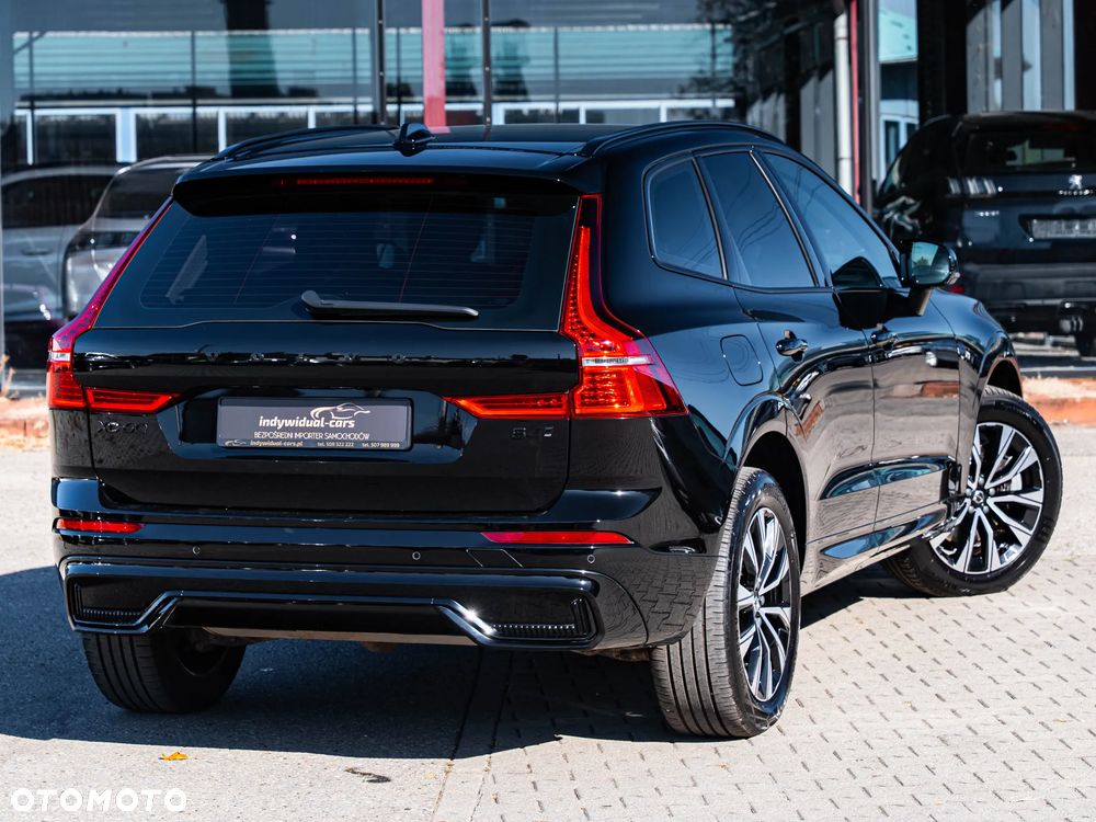 Volvo Xc60 2023 photo 2