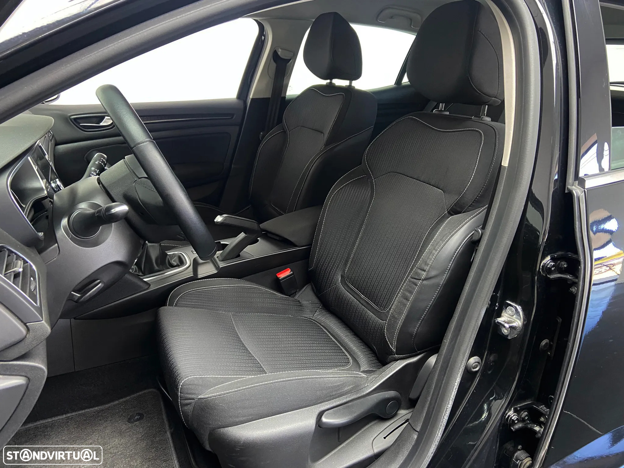 Renault Mégane 1.5 dCi Limited SS - 8