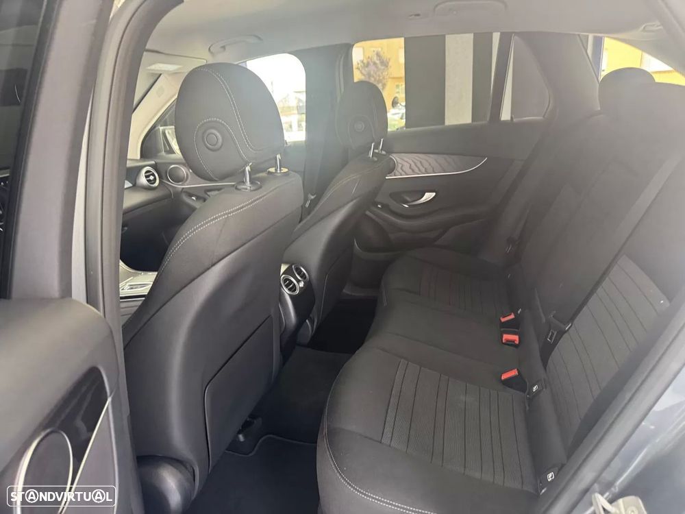 Mercedes-Benz GLC 300 de 4Matic - 22