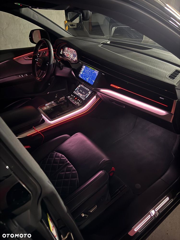 Audi Q8 - 22