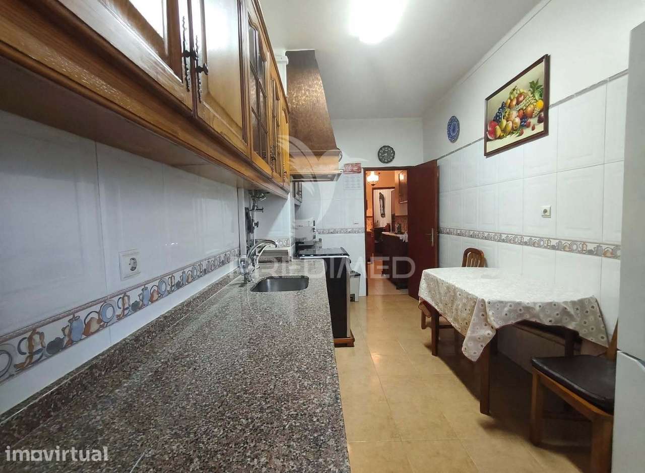Apartamento T2 com 2 Marquises,Setúbal. - Grande imagem: 4/23