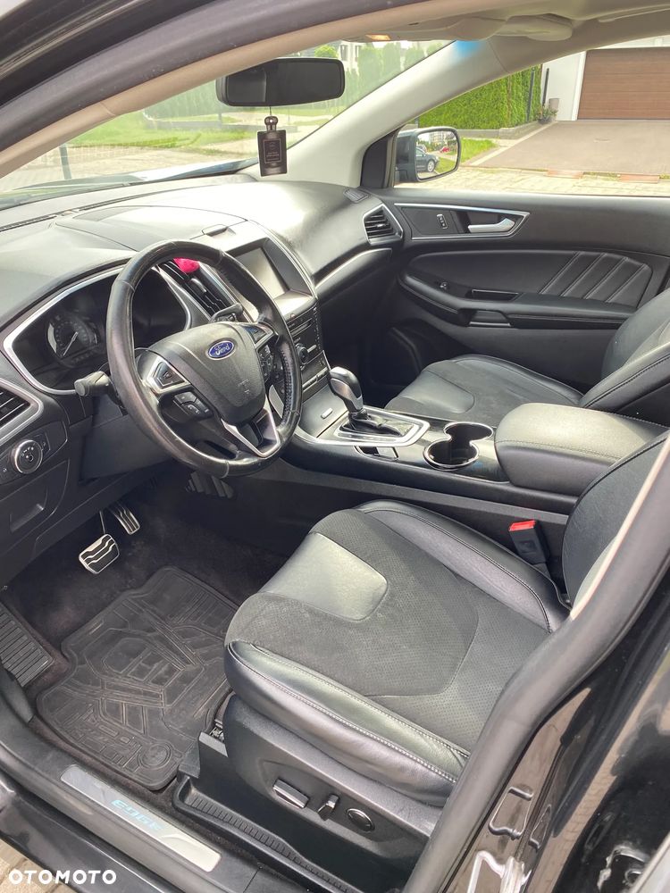 Ford Edge - 13