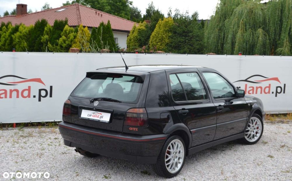 Volkswagen Golf - 13