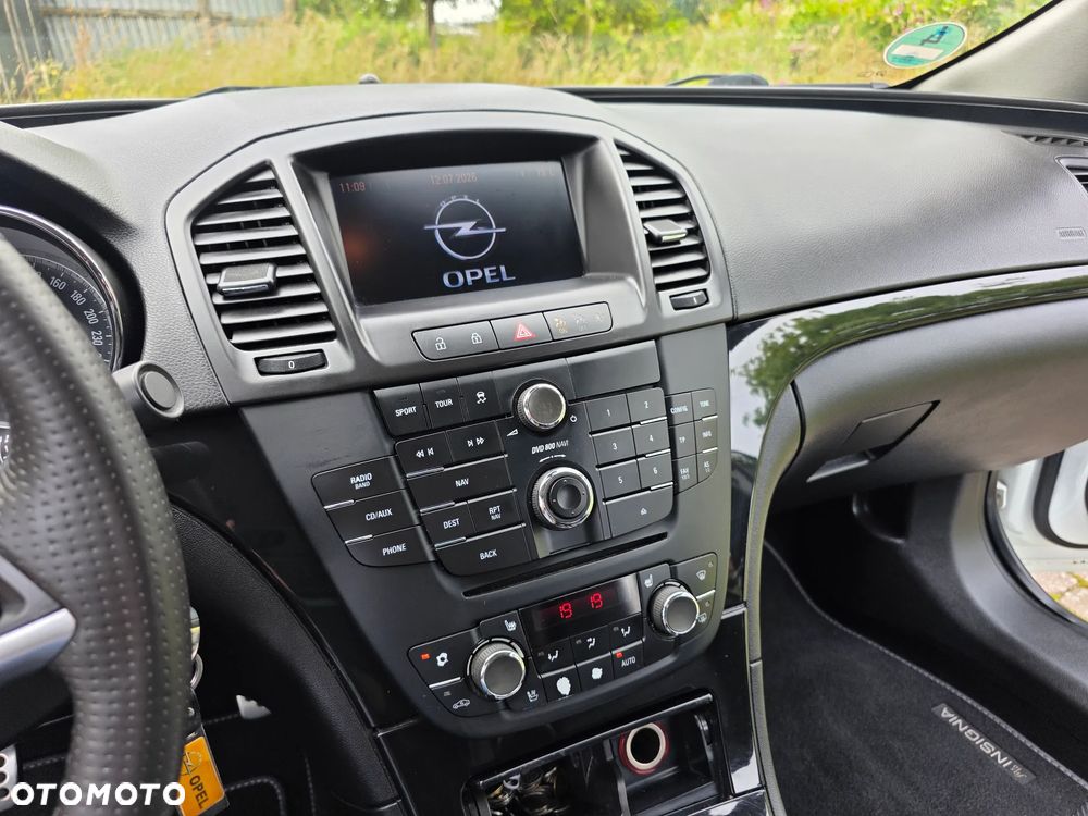 Opel Insignia 2.0 T Sport 4x4 - 16