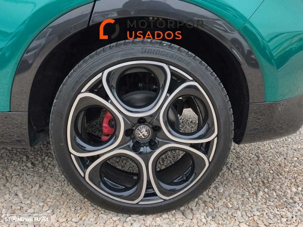 Alfa Romeo Tonale 1.5 Hybrid Edizione Speciale - 11