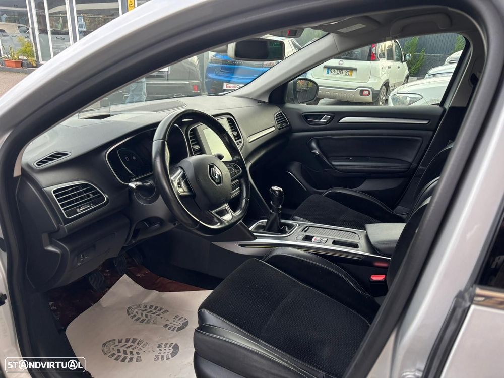 Renault Mégane - 17