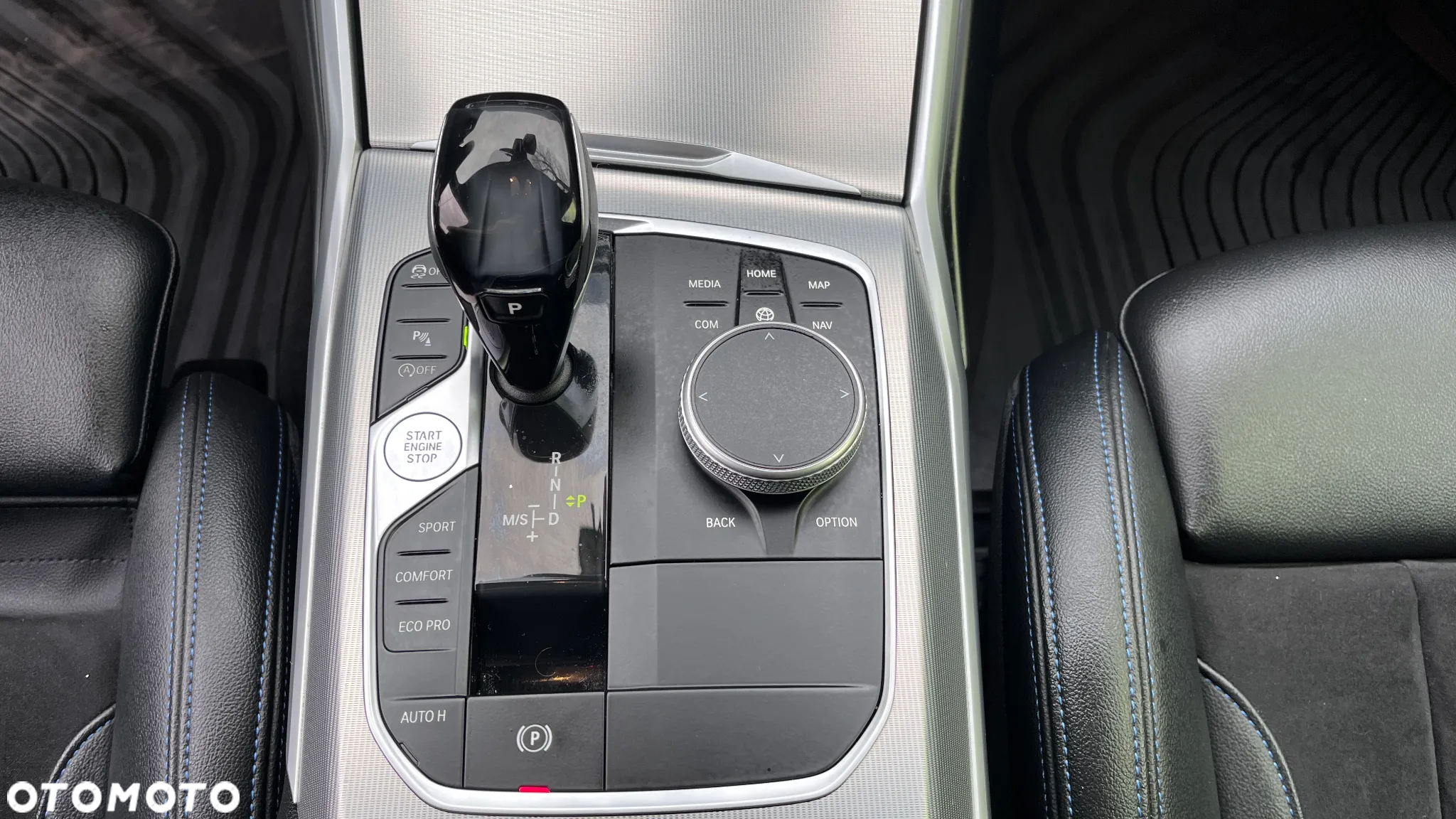 BMW Seria 3 320d xDrive - 21