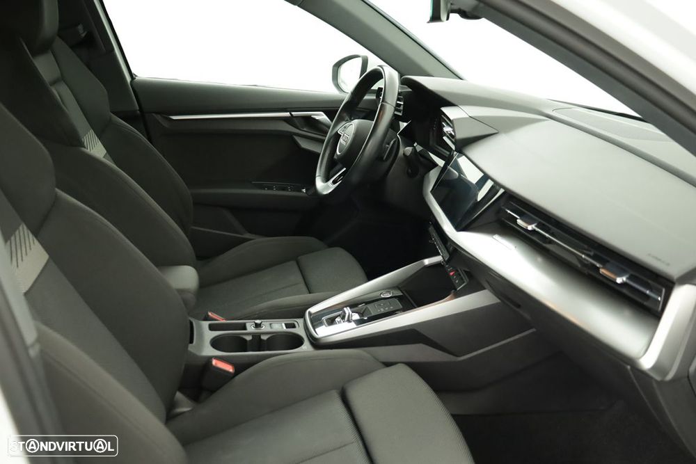 Audi A3 Sportback 30 TFSI Advanced S tronic - 21