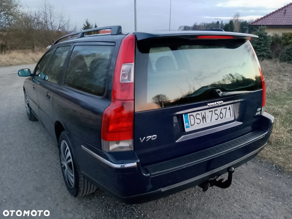 Volvo V70 D5 AWD Premium - 3