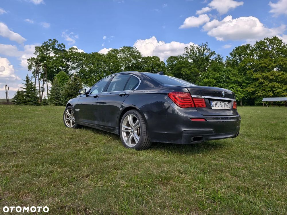 BMW Seria 7 740d xDrive - 8
