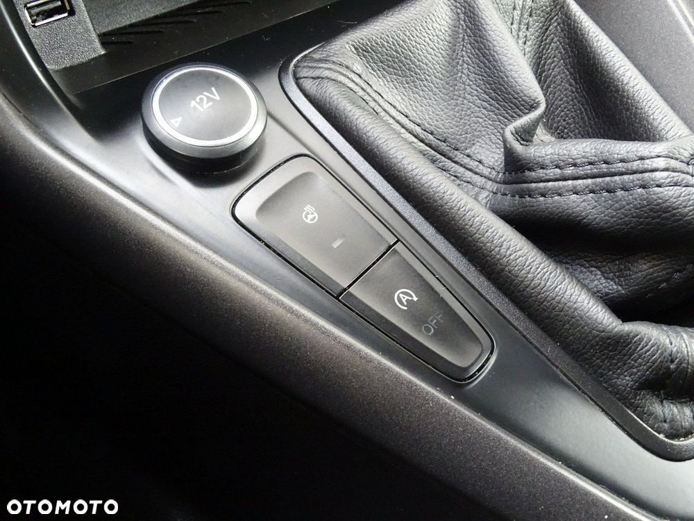 Ford Focus - 30
