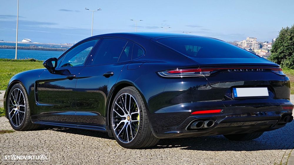Porsche Panamera 4S E-Hybrid - 3