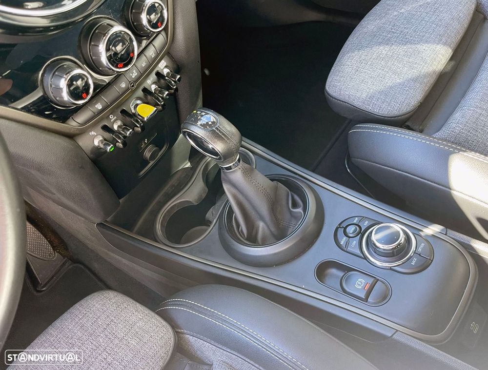 MINI Countryman Cooper SE ALL4 Auto - 12