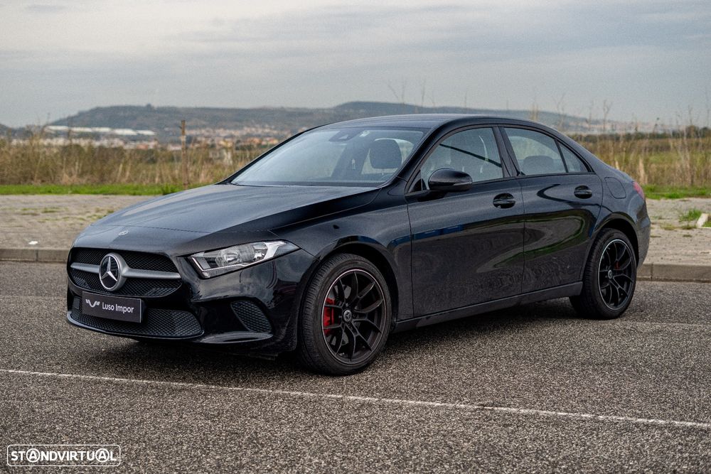 Mercedes-Benz A 250 Limousine - 1