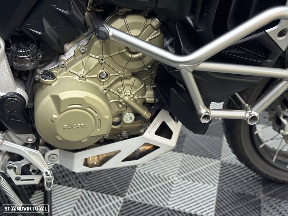 Ducati Multistrada V4 S radar - 2