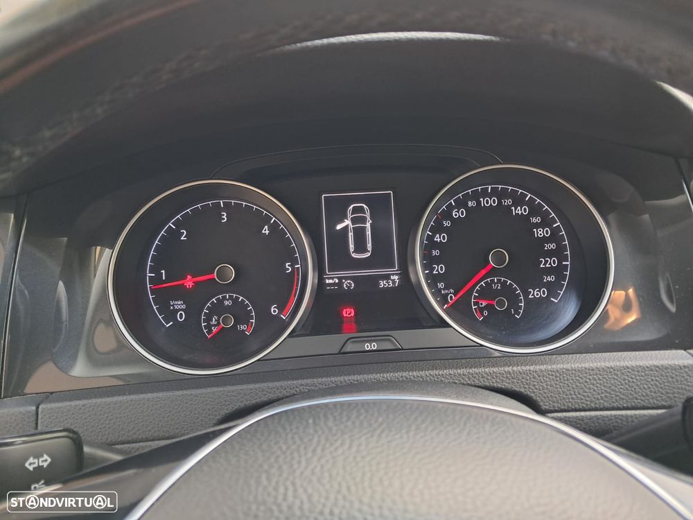 VW Golf Variant 1.6 TDi Confortline - 13