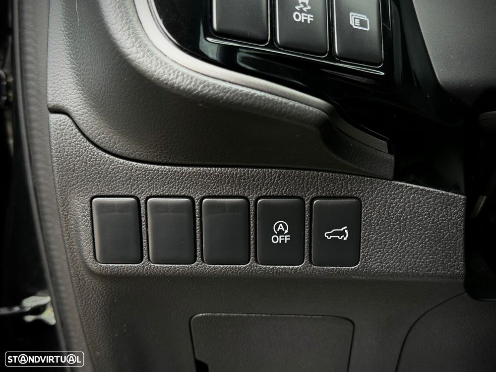 Mitsubishi Outlander 2.2 DI-D Intense - 13
