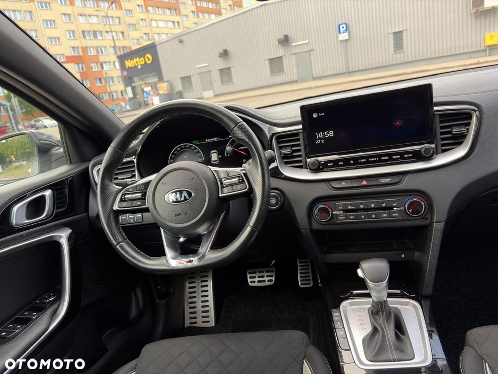 Kia Ceed 1.6 CRDi GT Line DCT - 24