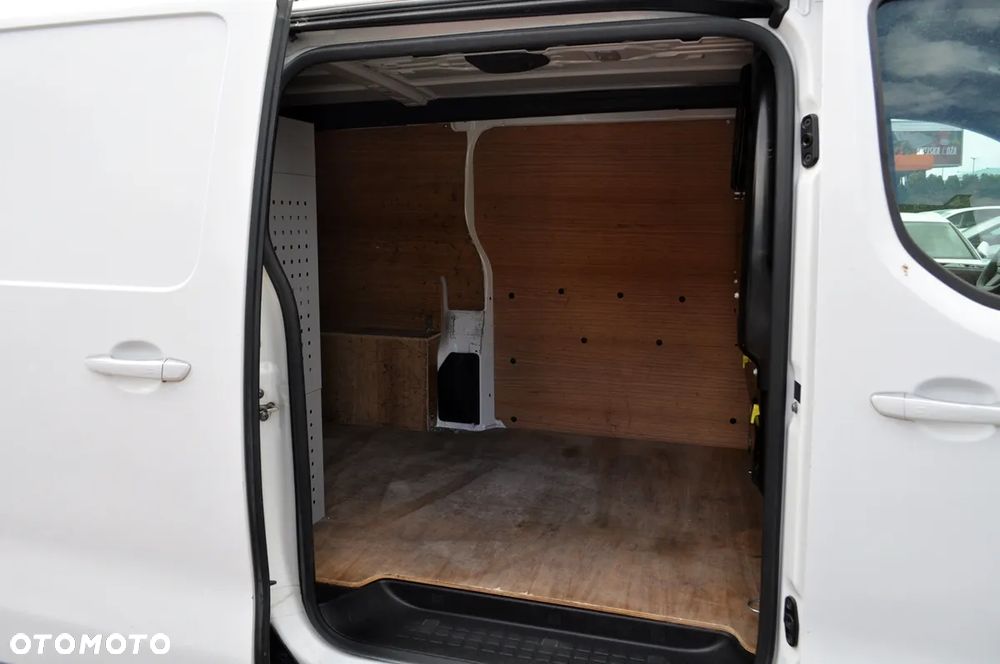 Toyota PROACE - 25