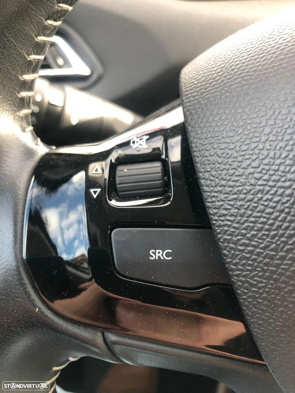 Peugeot 308 1.2 PureTech Style - 21