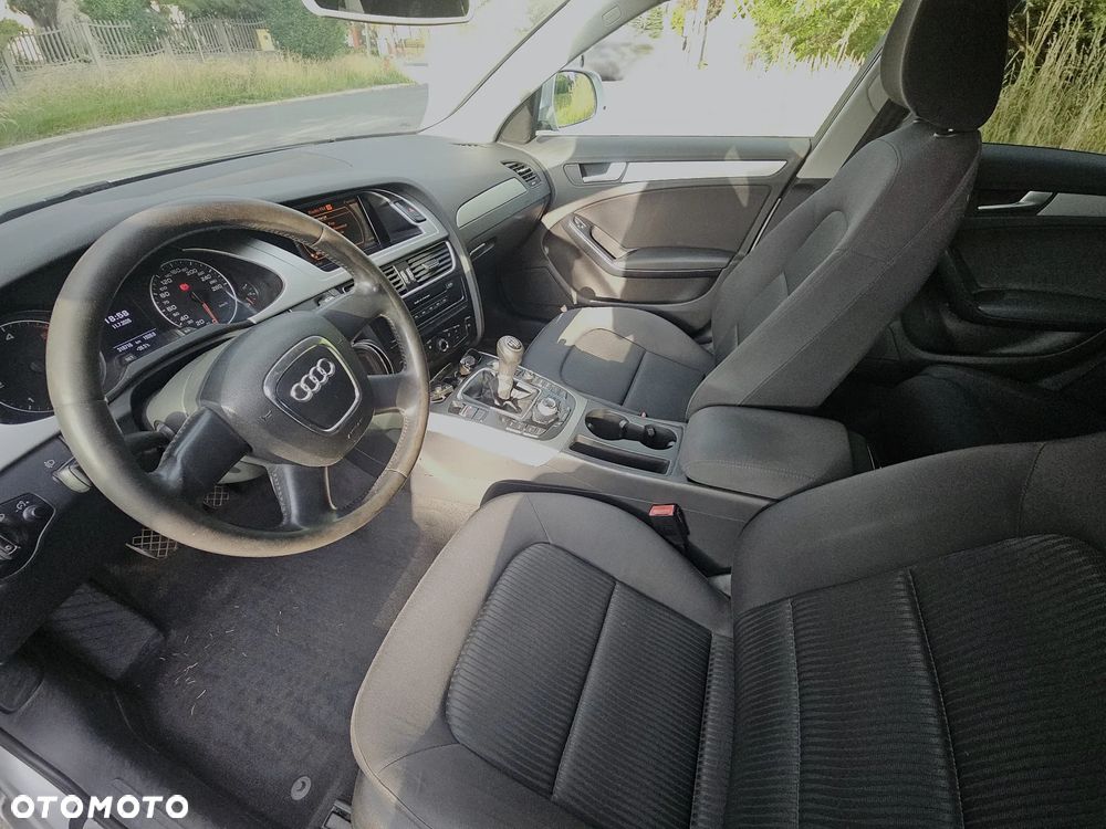 Audi A4 Avant 2.0 TDI - 12