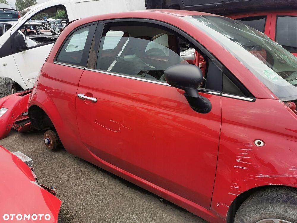 Fiat 500 drzwi prawy przód - 1