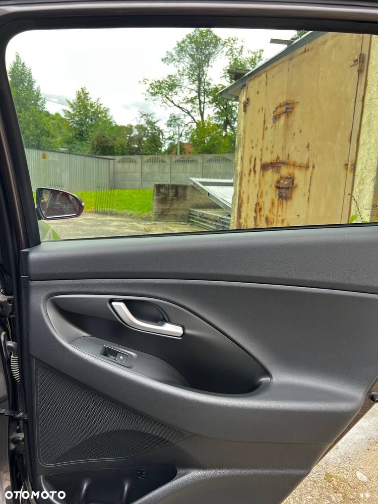 Hyundai i30 1.6 D GO Plus DCT - 7