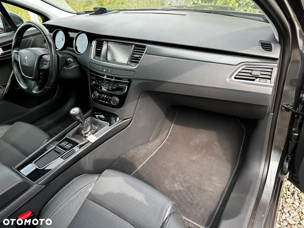 Peugeot 508 1.6 e-THP Allure S&S - 9