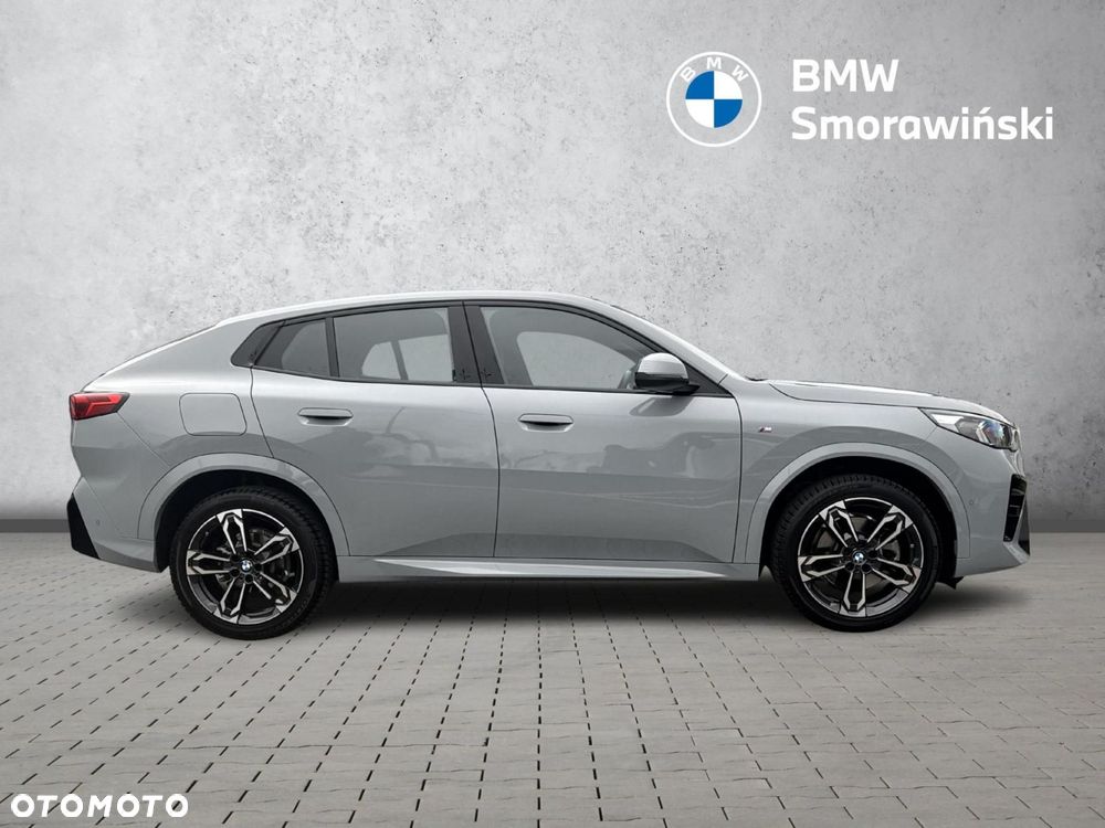 BMW X2 - 6
