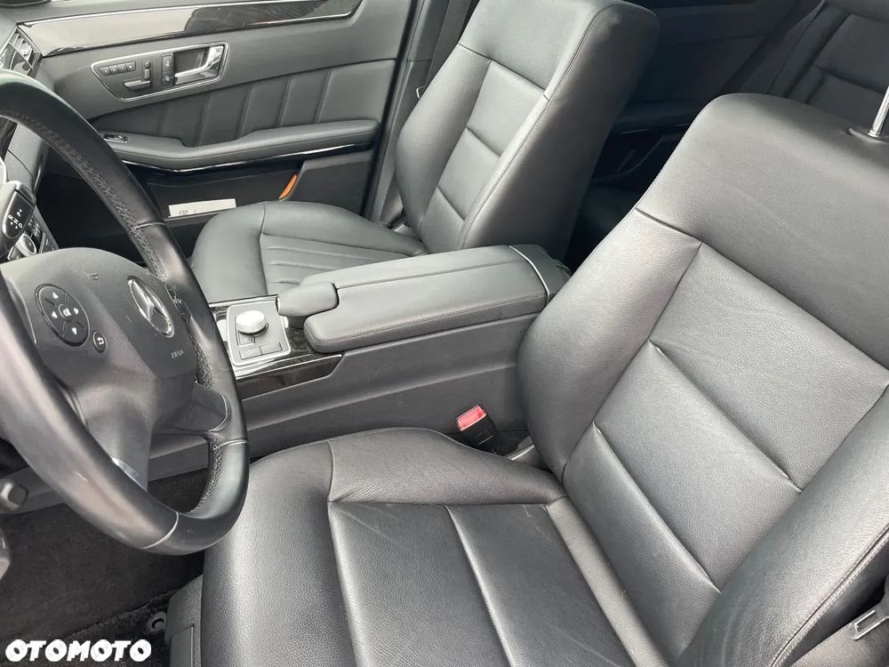 Mercedes-Benz Klasa E 350 4-Matic Avantgarde - 12