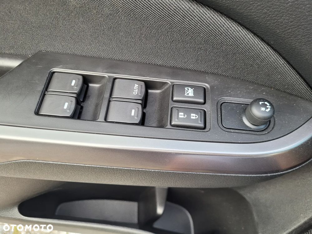 Suzuki Vitara 1.5 DualJet Hybrid Elegance Sun 4WD AGS - 9