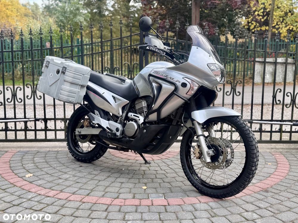 Honda XL - 1