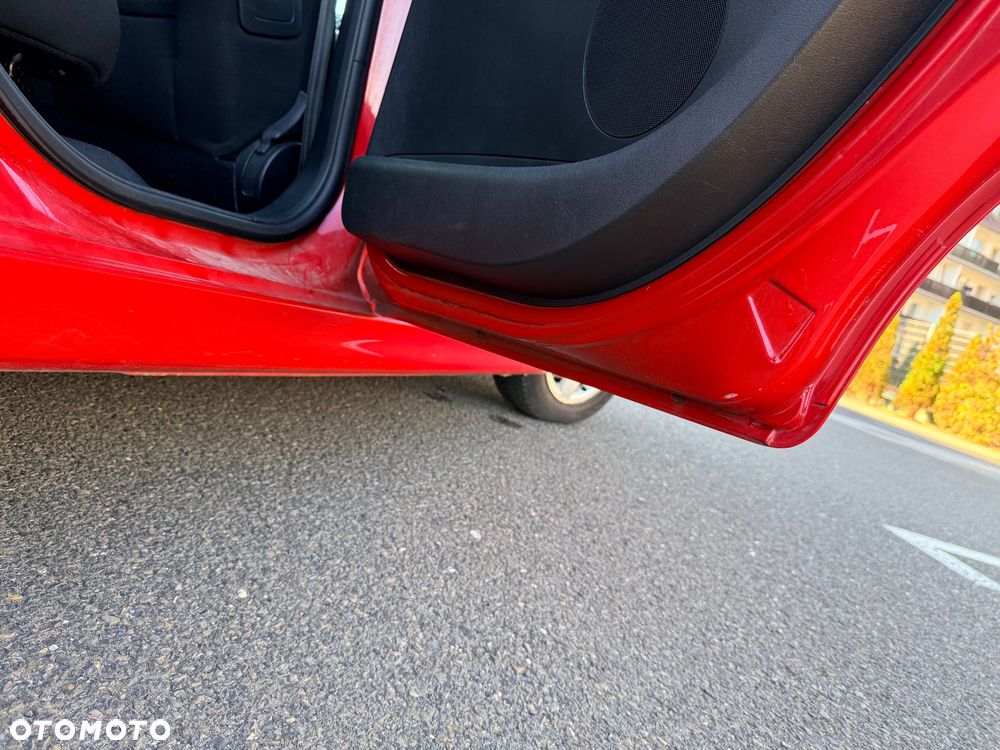 Peugeot 207 95 VTi Sport - 20
