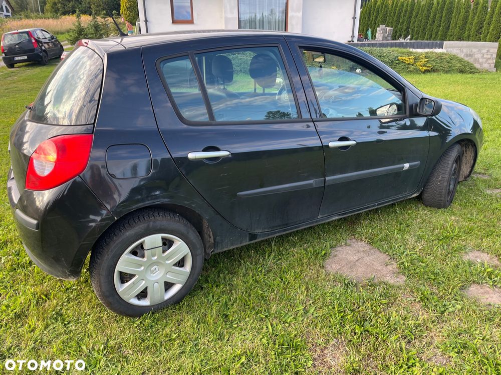 Renault Clio 1.5 dCi Expression - 3