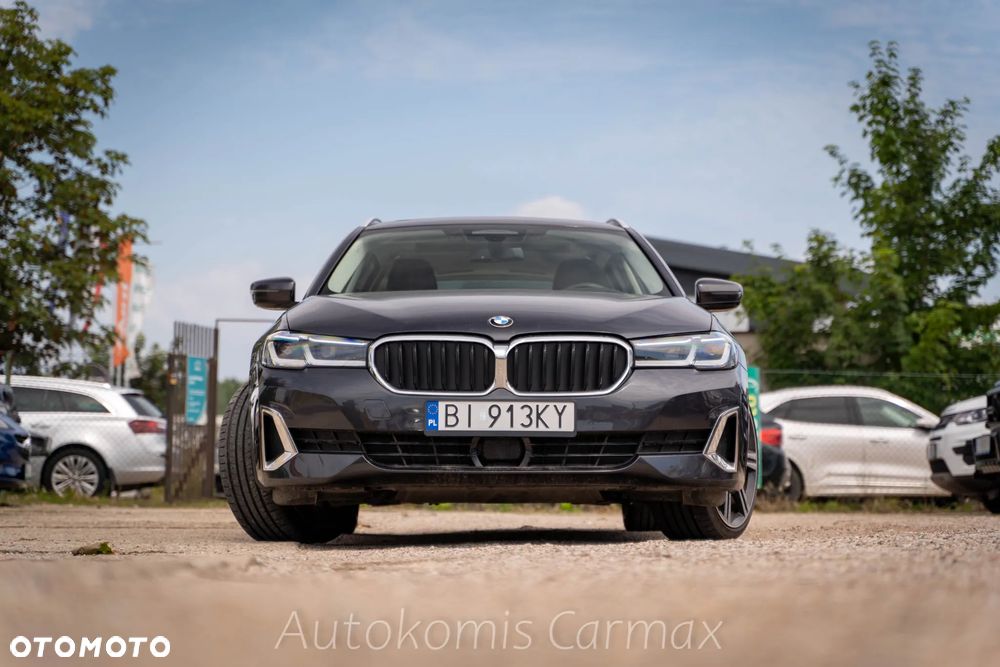 BMW Seria 5 530i xDrive Luxury Line - 3