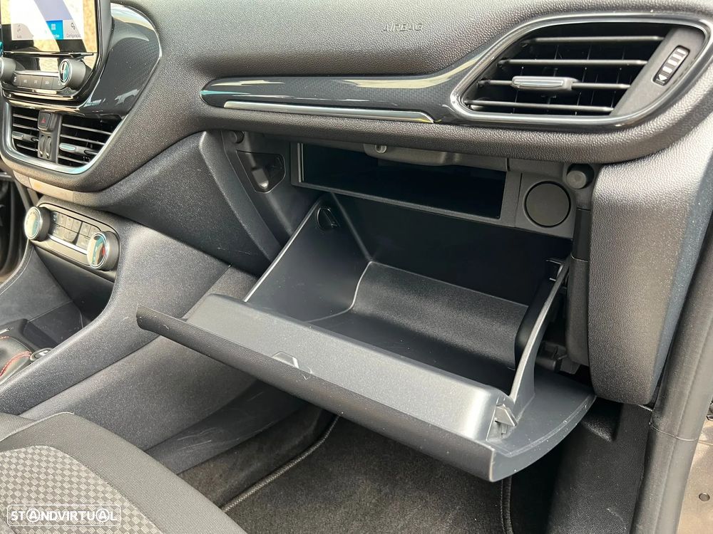 Ford Fiesta 1.0 EcoBoost ST-Line - 35