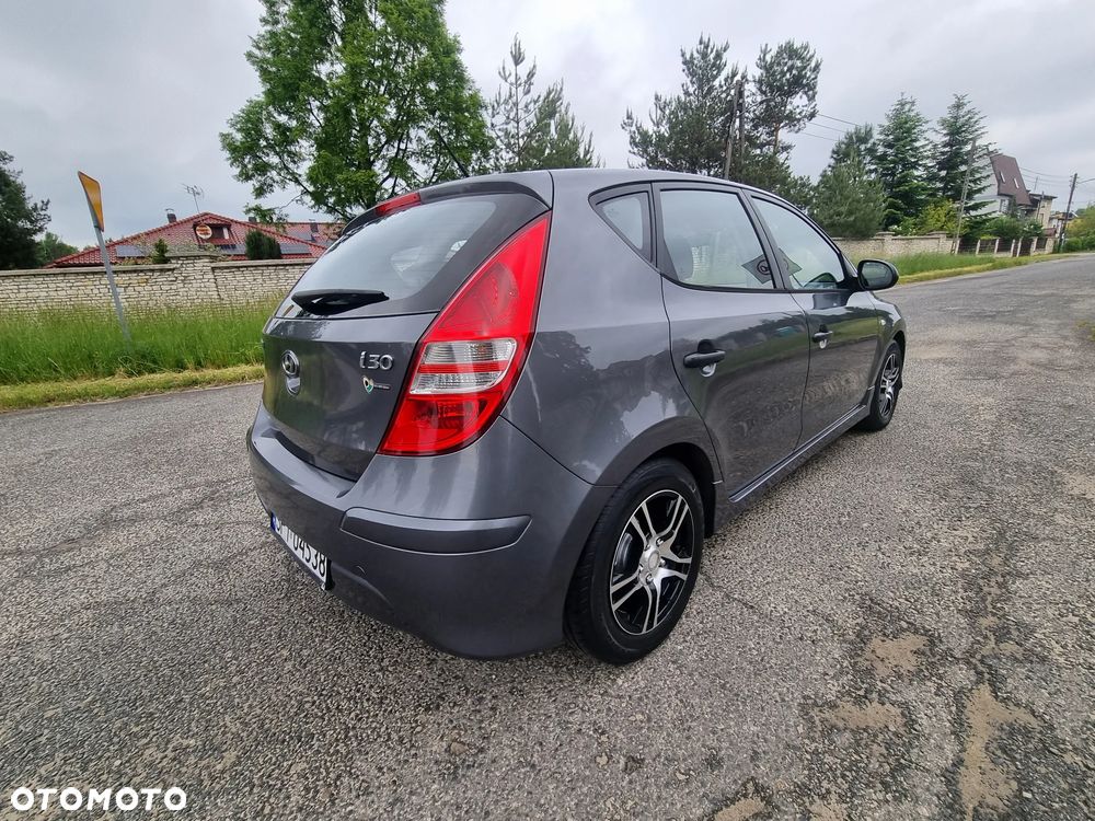Hyundai i30 1.4 Comfort - 2